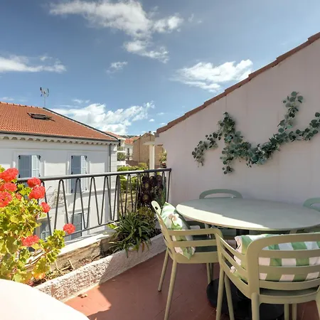 Apartment Alma Florian 4 People With Terrace